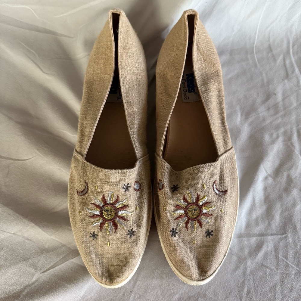 Keds Beige Canvas Espadrilles Celestial Sun and Moon Embroidery Slip On Size 10